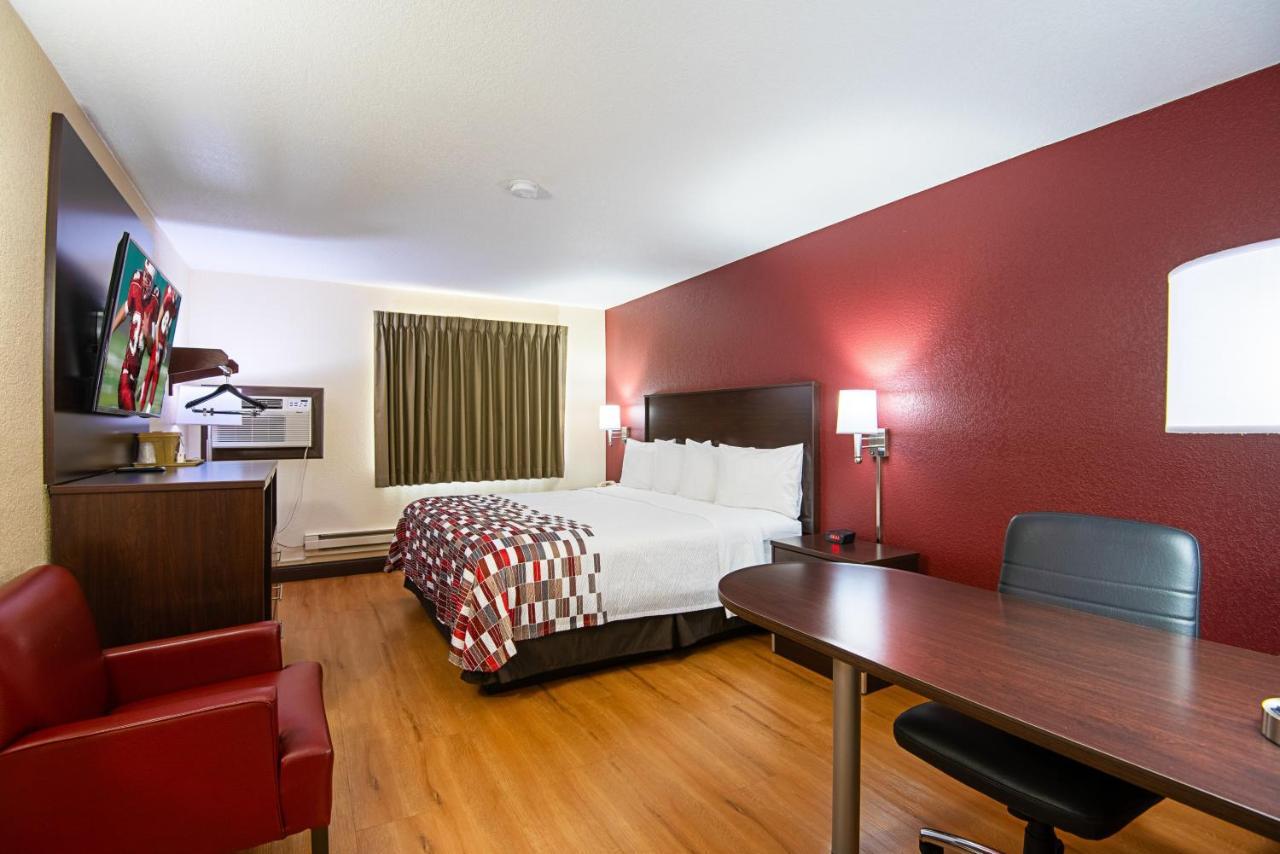 Red Roof Inn Cameron Ngoại thất bức ảnh
