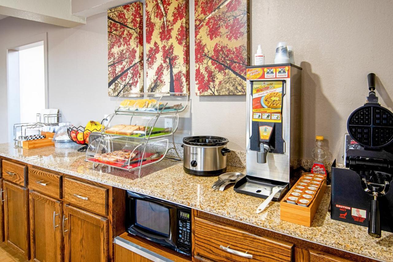 Red Roof Inn Cameron Ngoại thất bức ảnh