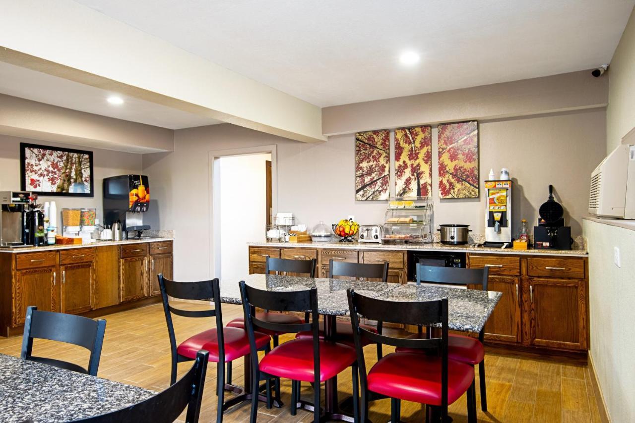 Red Roof Inn Cameron Ngoại thất bức ảnh