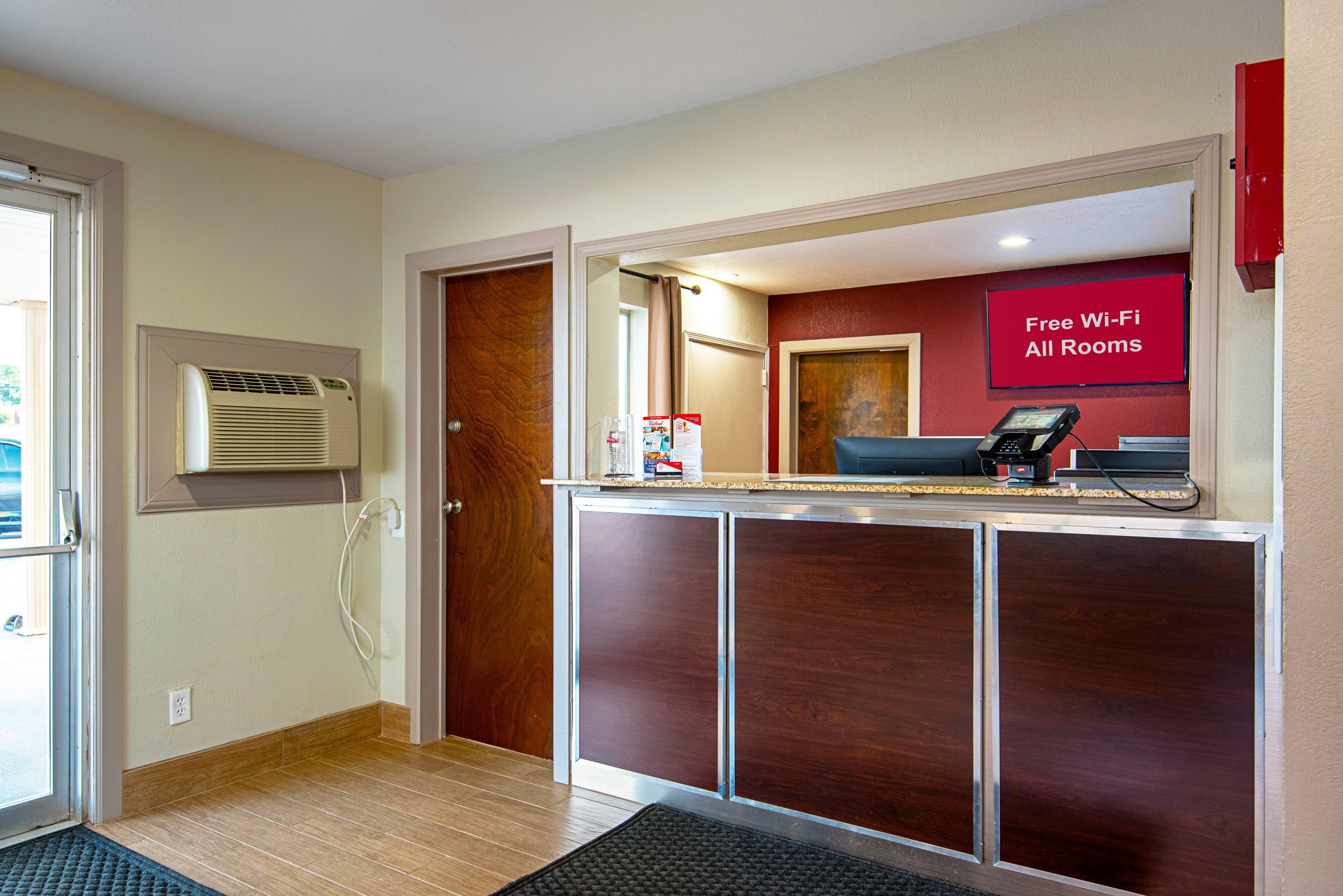 Red Roof Inn Cameron Ngoại thất bức ảnh