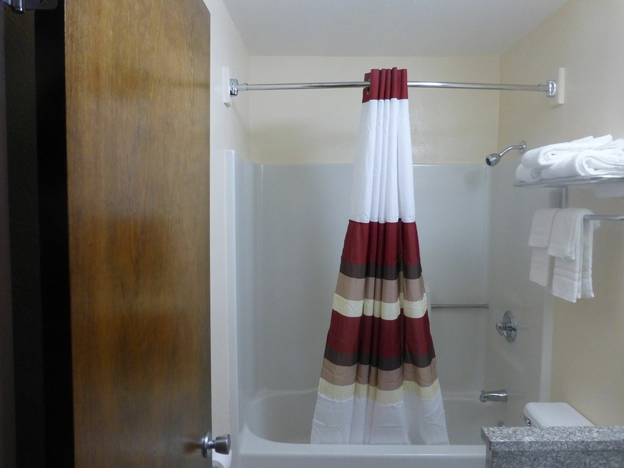 Red Roof Inn Cameron Ngoại thất bức ảnh