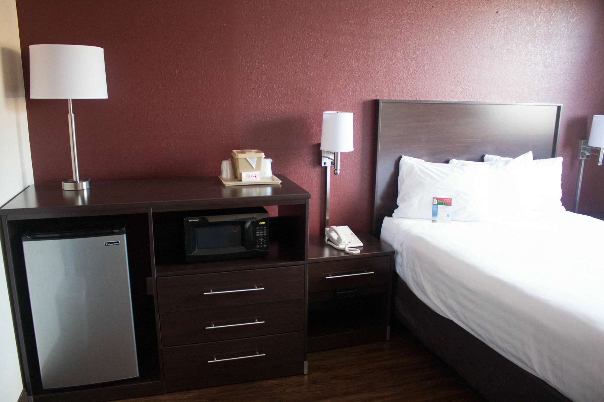 Red Roof Inn Cameron Ngoại thất bức ảnh
